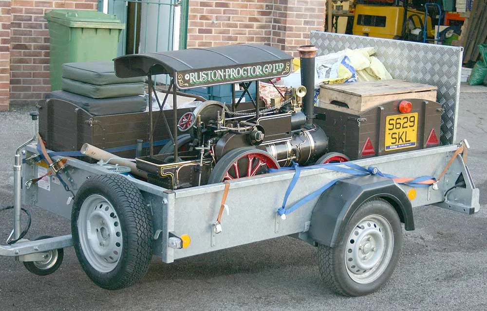 4 inch scale Ruston traction engine with trailer
