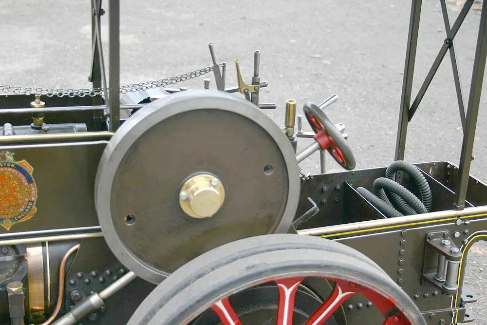 4 inch scale Ruston traction engine with trailer
