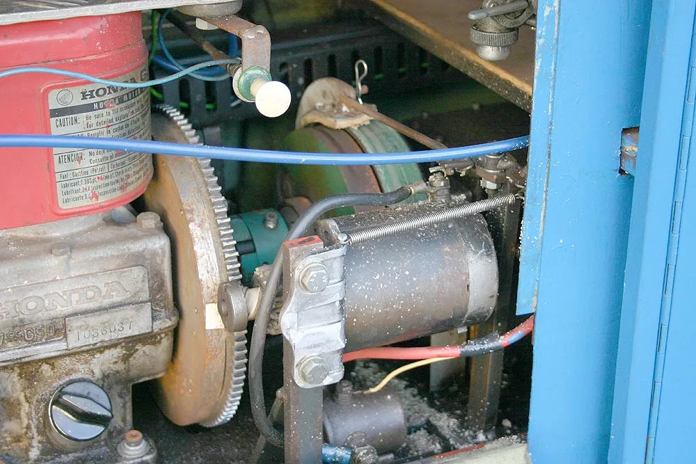 7 1/4 inch gauge petrol shunter with driving truck