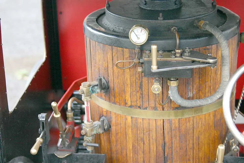 3 inch scale "Caradoc" steam tractor