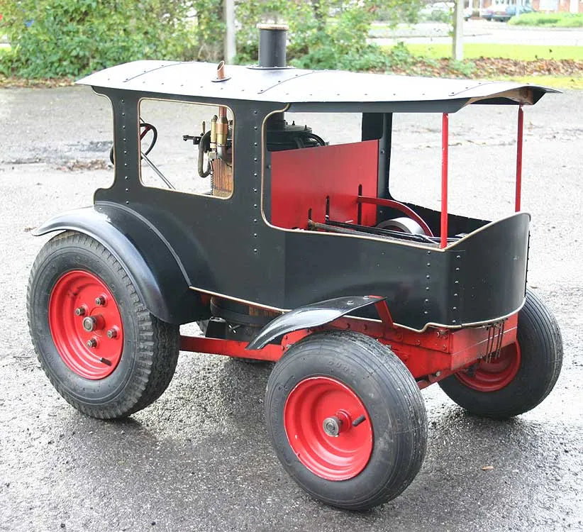 3 inch scale "Caradoc" steam tractor