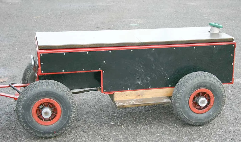 3 inch scale "Caradoc" steam tractor