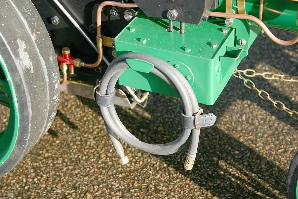 2 inch scale Minnie traction engine