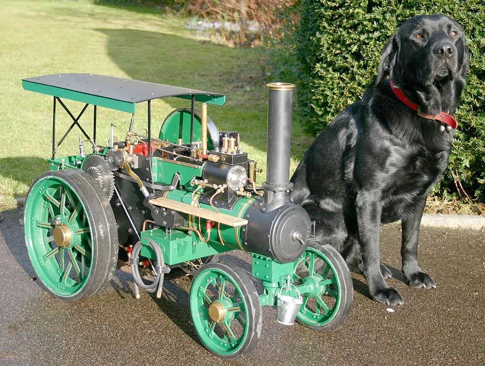 2 inch scale Minnie traction engine