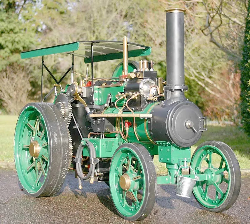 2 inch scale Minnie traction engine