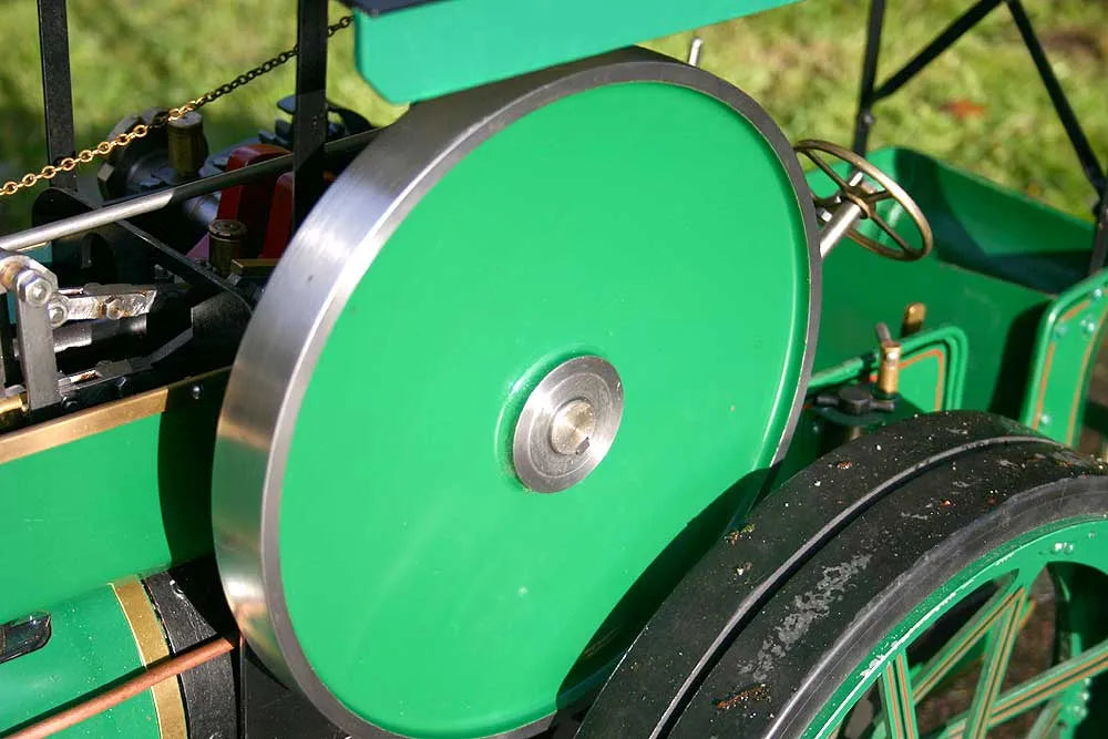 2 inch scale Minnie traction engine