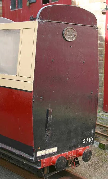 7 1/4 inch gauge Cromar White coach