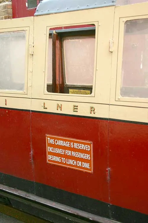 7 1/4 inch gauge Cromar White coach