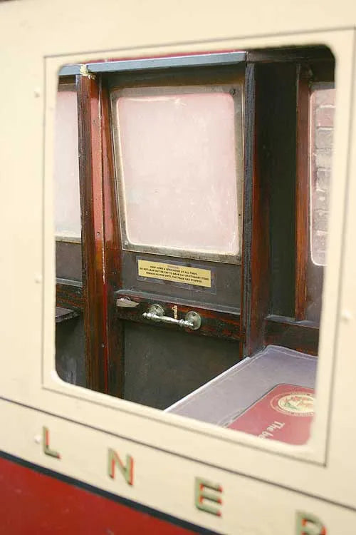 7 1/4 inch gauge Cromar White coach