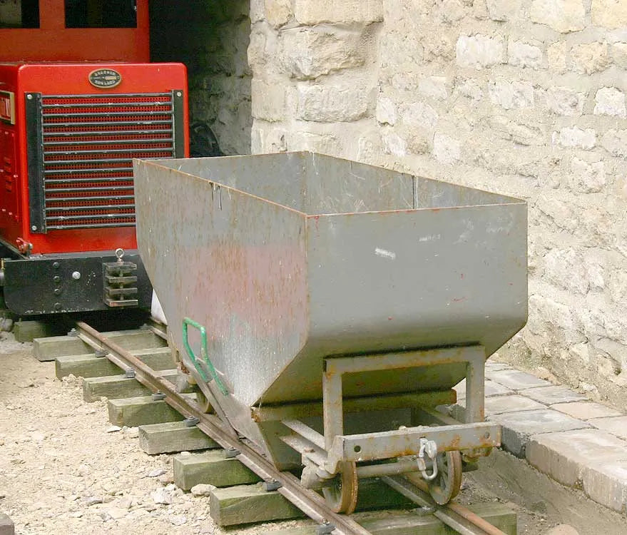 7 1/4 inch gauge ballast truck