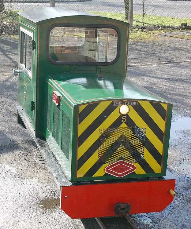 7 1/4 inch gauge petrol-hydraulic 0-4-2