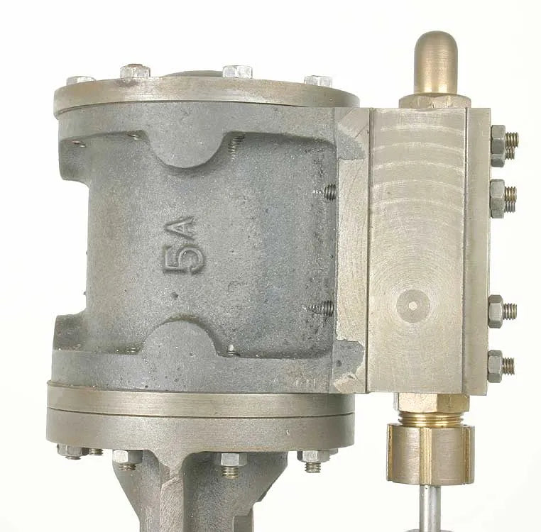 Part-built Stuart 5A, missing flywheel