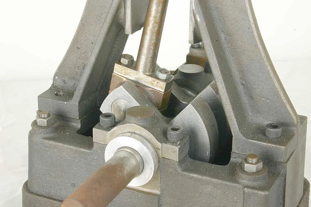 Part-built Stuart 5A, missing flywheel