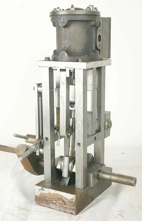 Vertical engine, 5A cylinder, Joy reversing gear