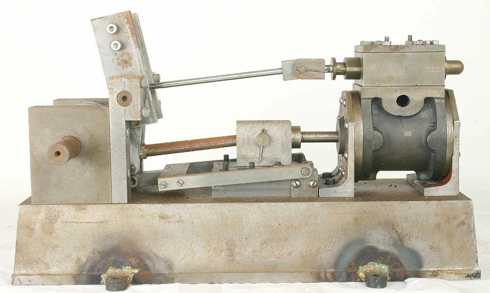 Horizontal engine, 5A cylinder, Hackworth reversing gear