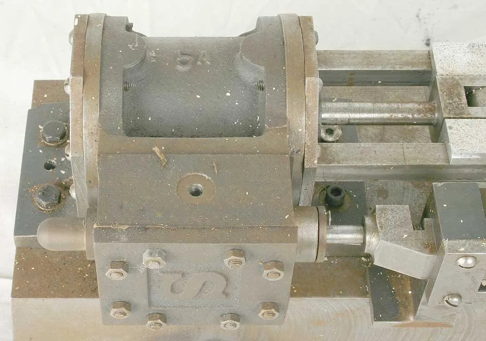 Horizontal engine, 5A cylinder, Stephenson's reversing gear