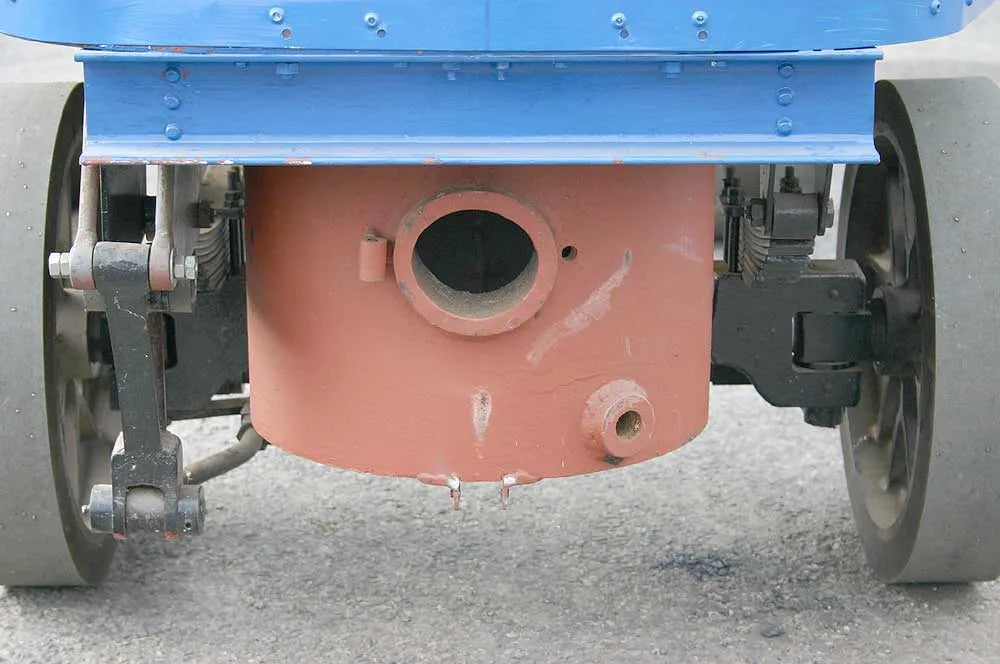 Part-built 6 inch scale Clayton lorry
