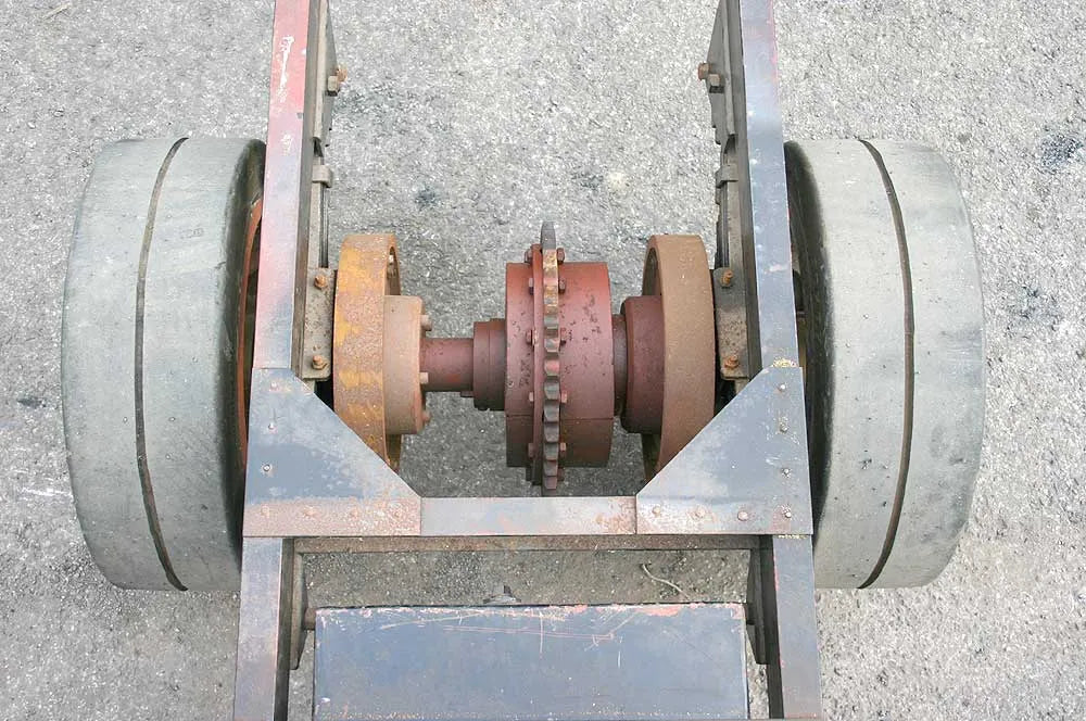 Part-built 6 inch scale Clayton lorry