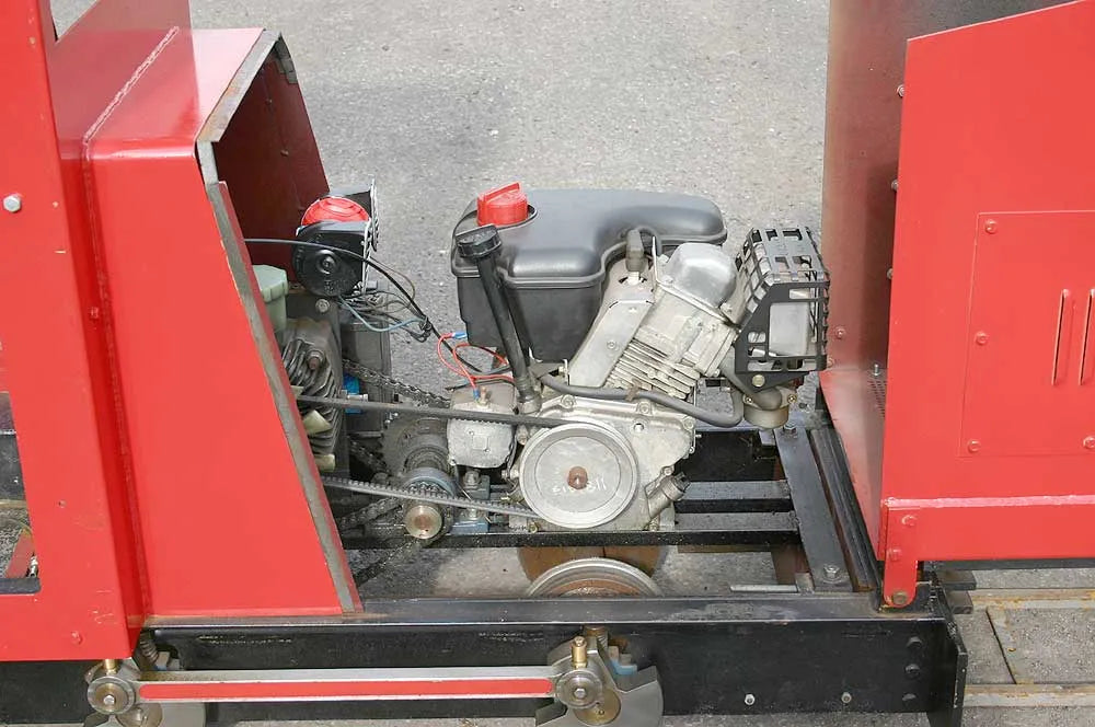 7 1/4 inch gauge petrol-hydraulic "Titan" shunter