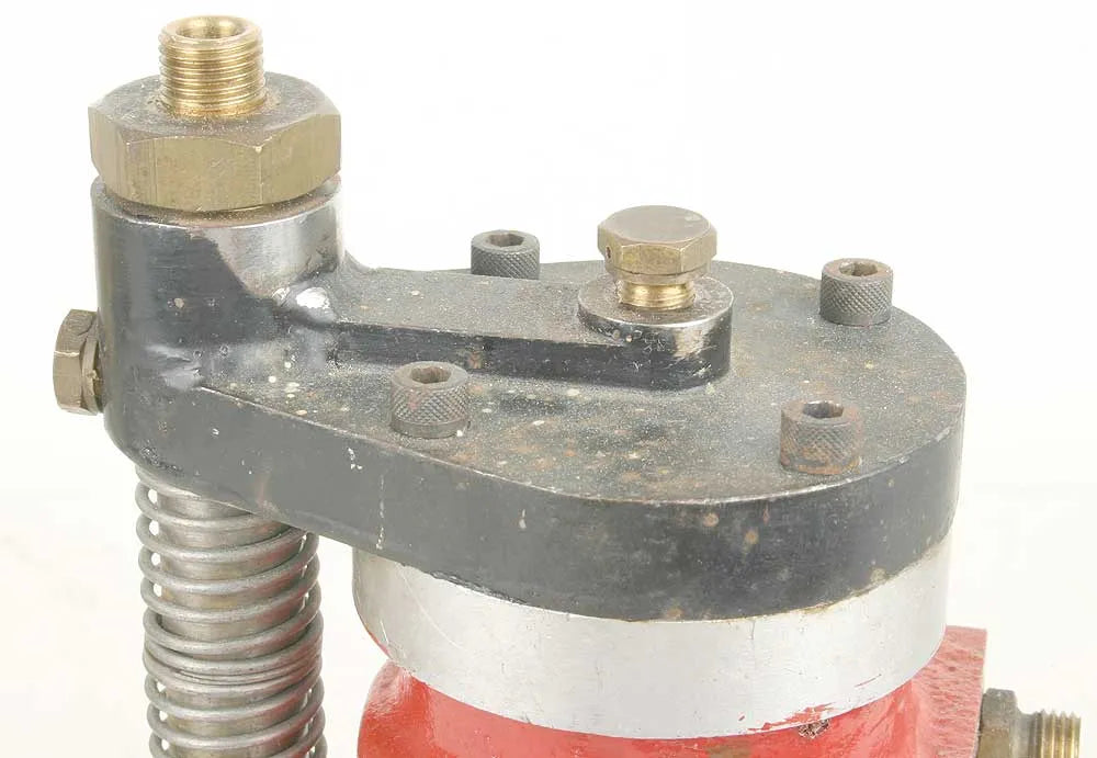 Vertical uniflow steam engine