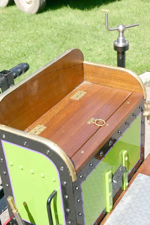 7 1/4 inch gauge vertical boiler 0-4-0