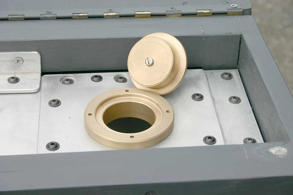 Ground level 5 inch gauge driving truck
