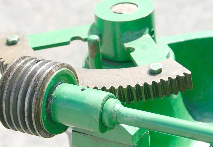 4 1/2 inch scale Simplicity roller