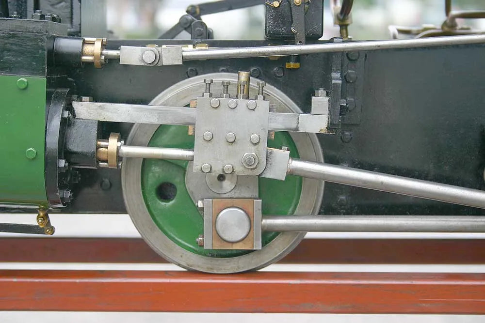 5 inch gauge "Sweet Pea" with tender