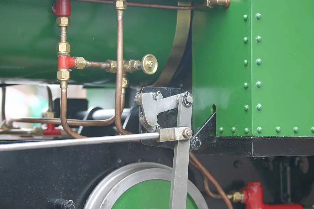 5 inch gauge "Sweet Pea" with tender