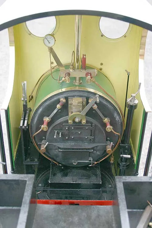 5 inch gauge "Sweet Pea" with tender