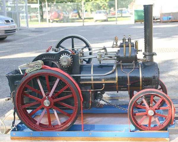 2 inch scale D&NY traction engine - Station Road Steam