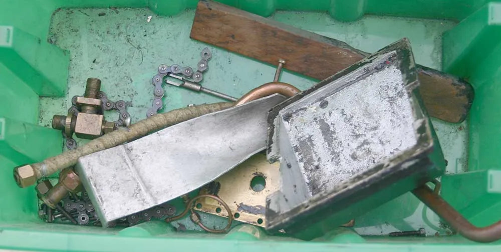 Dismantled 2 inch scale Clayton wagon