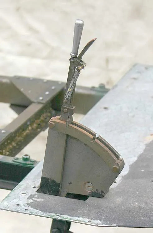 Dismantled 2 inch scale Clayton wagon