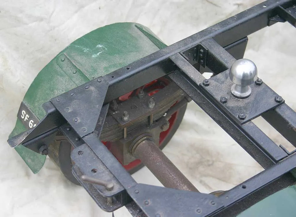 Dismantled 2 inch scale Clayton wagon