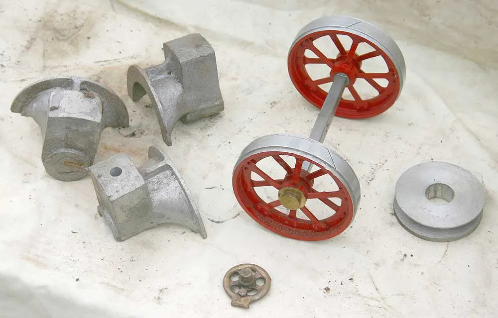 Parts for 1 inch scale "Minnie"