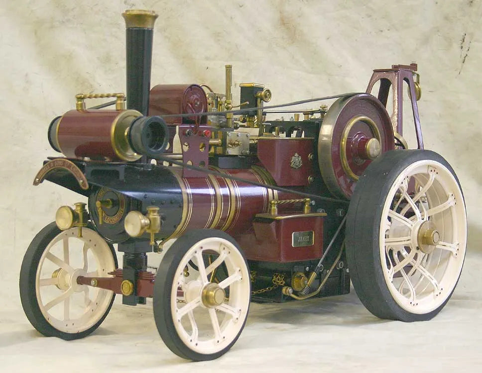 Markie Showmans engine in wooden carrying box