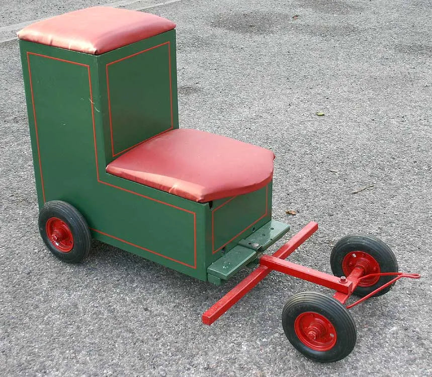 Traction engine riding trolley