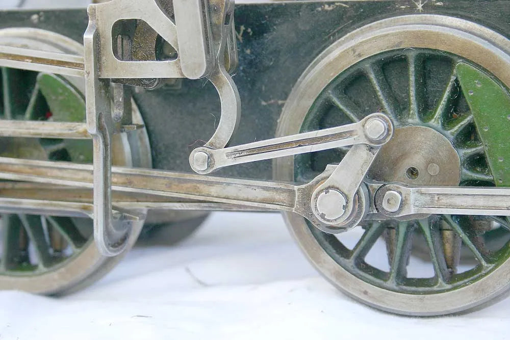 3 1/2 inch gauge LNER 2-6-0 part-built
