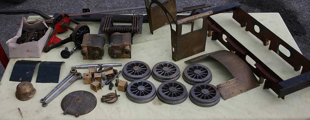3 1/2 inch gauge part/built LNER V4
