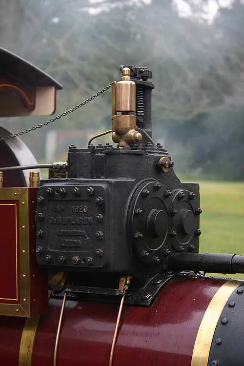 4 inch scale McLaren road locomotive