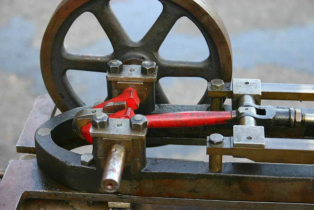 Steel-boilered electric light engine