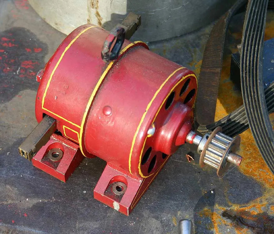 Steel-boilered electric light engine