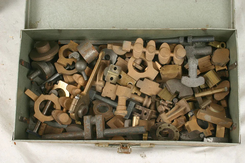 Assorted model boiler fittings, valves