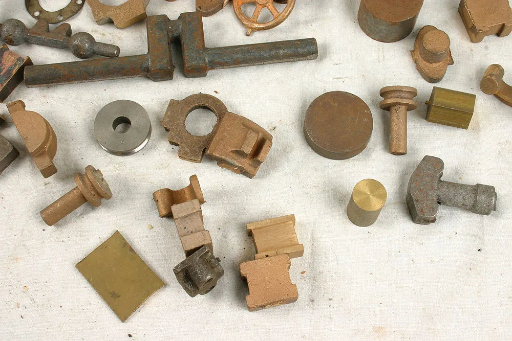 Assorted model boiler fittings, valves