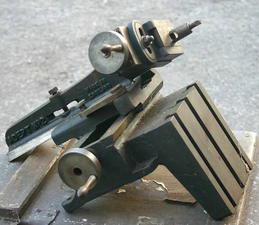 Adept No.2 hand shaper