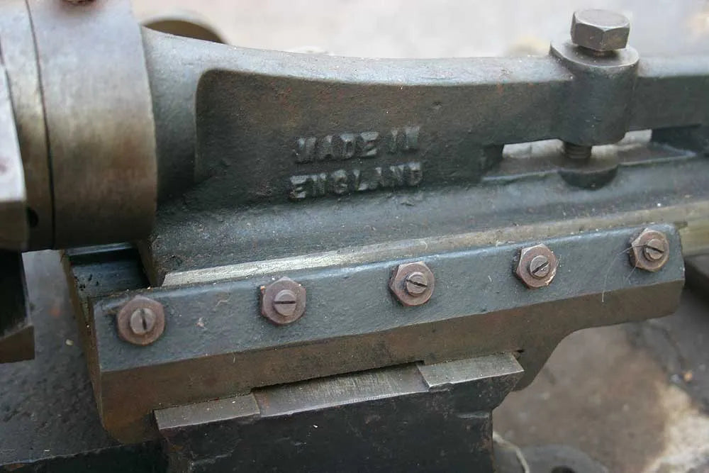 Adept No.2 hand shaper