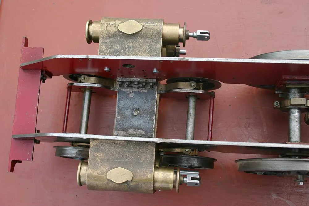 3 1/2 inch gauge "Doris" Black 5 chassis with cylinders