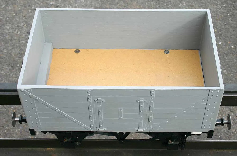 5 inch gauge 7 plank wagon