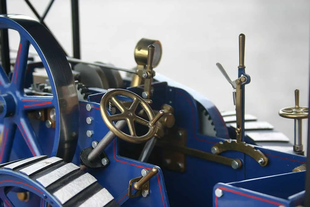 Maxwell Hemmens agricultural engine
