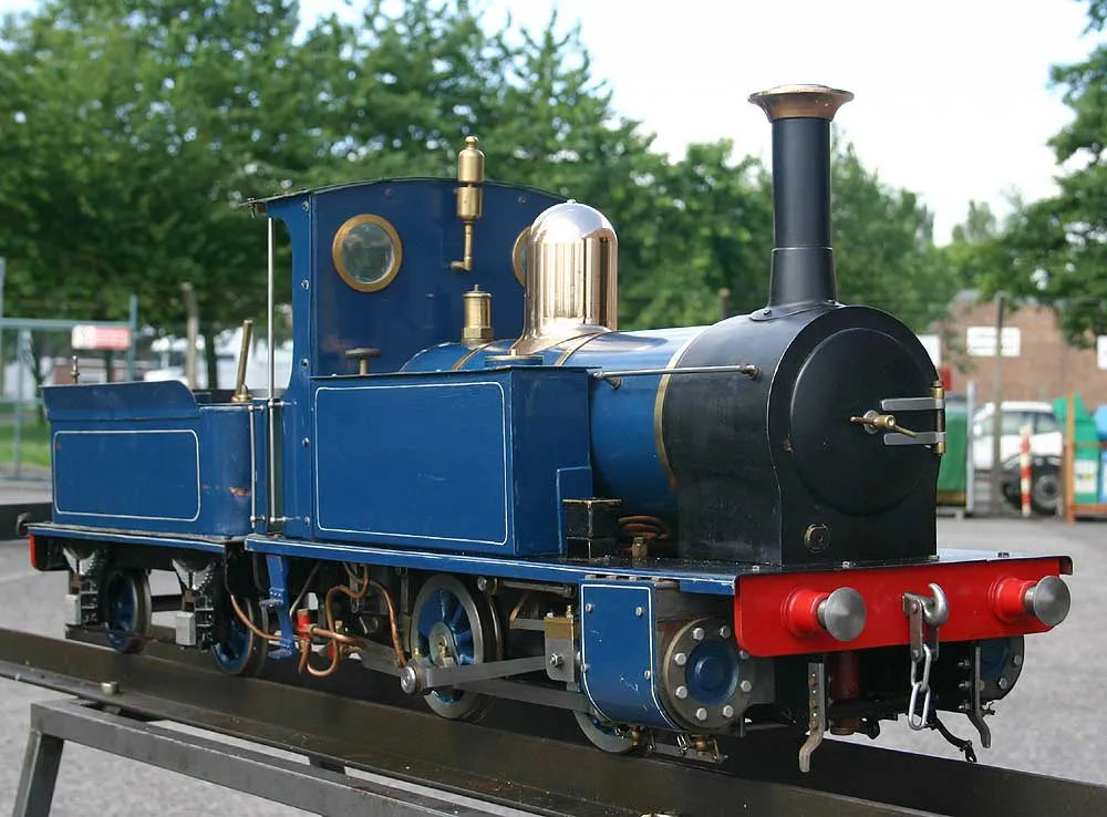5 inch gauge Polly I with tender